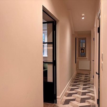 Luxurious 2 Bedroom Apartment With Sea View In Monkstown Blackrock  Exterior foto